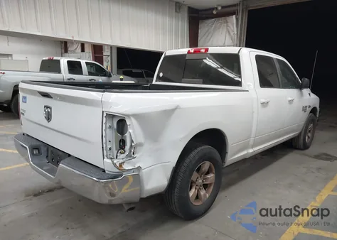 2020 Ram 1500 Classic Slt 4X2 6'4 Box z USA, uszkodzony, nr VIN 1C6RR6TT6LS102831